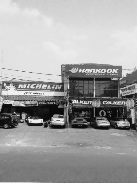 Permaisuri Ban — Sejak 7 Juli 1977