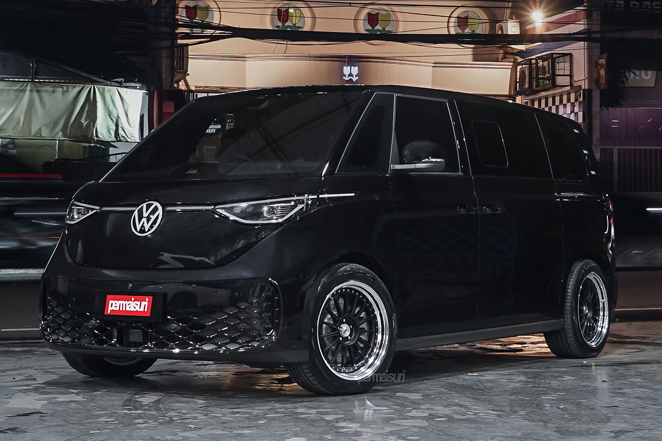SSR TF1T with Volkswagen ID.Buzz