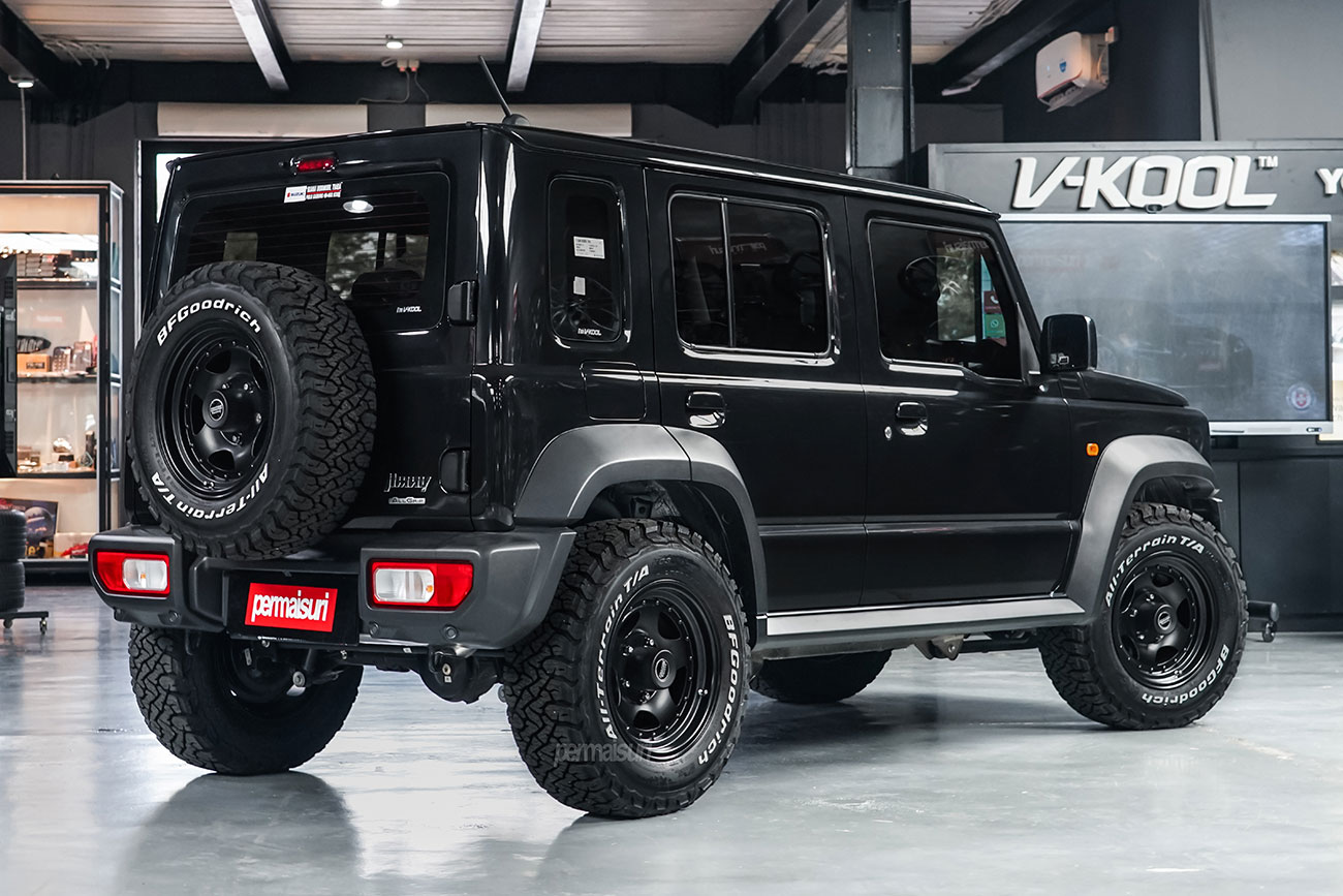 American Racing Modesto with Suzuki Jimny