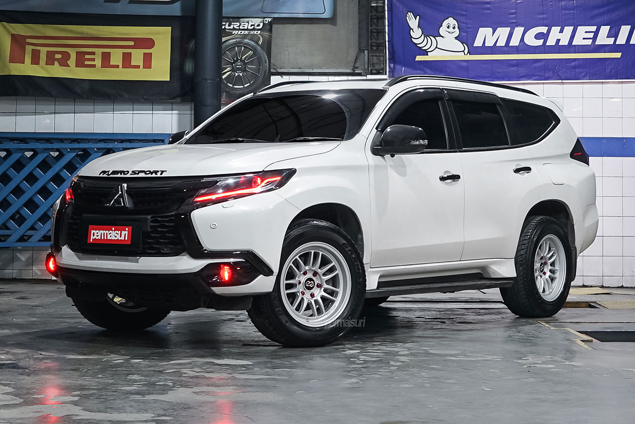 Enkei SC59 with Mitsubishi Pajero Sport
