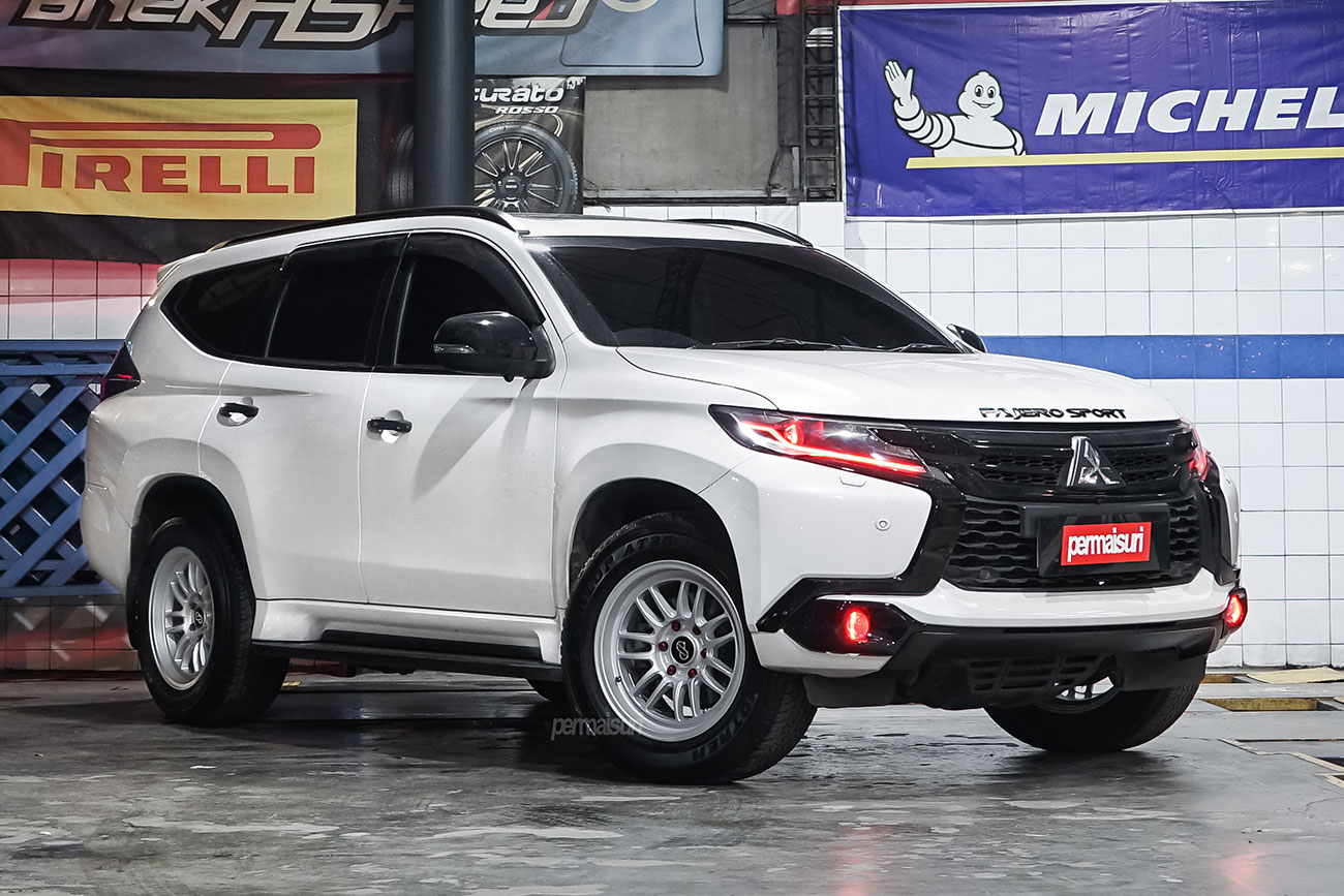 Enkei SC59 with Mitsubishi Pajero Sport
