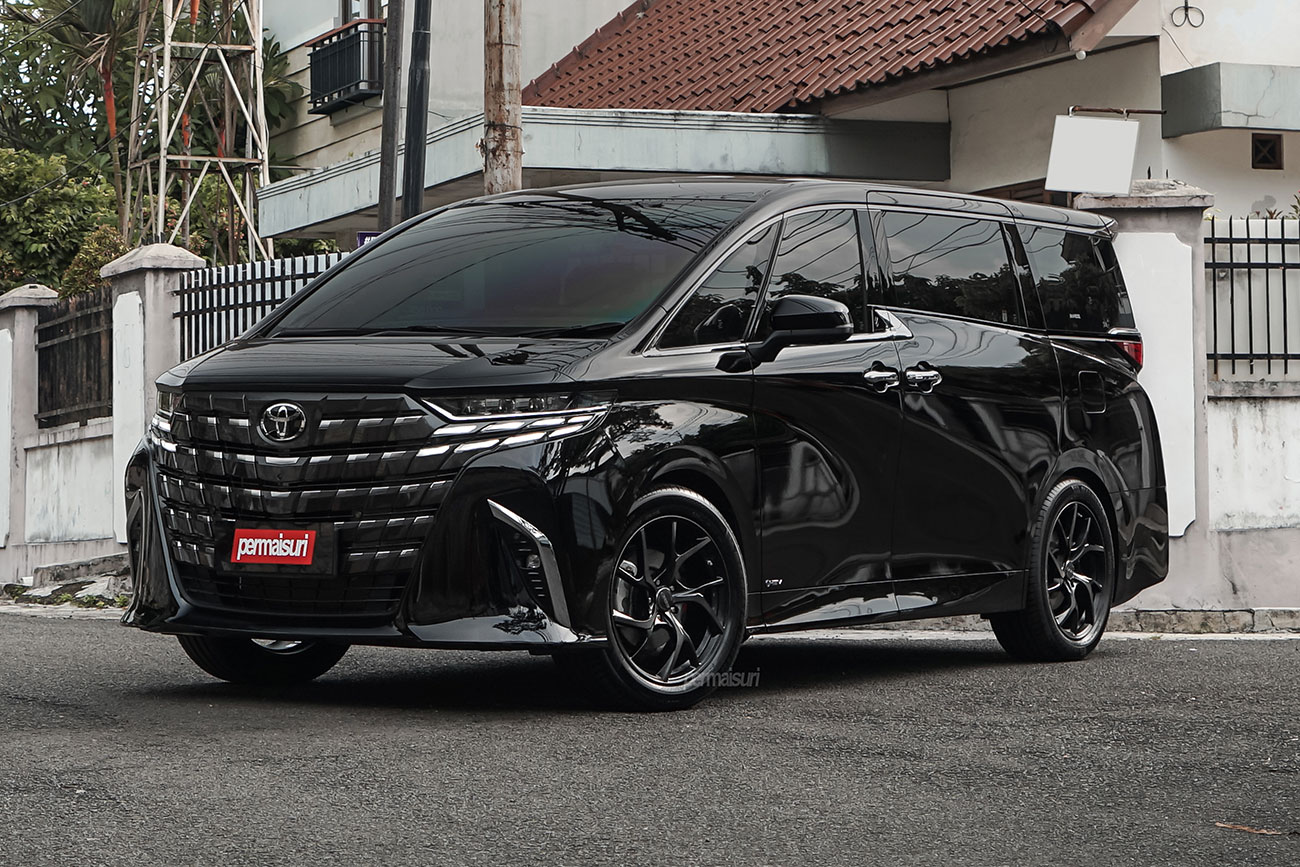 Rays Versus VMF C-01 with Toyota Alphard