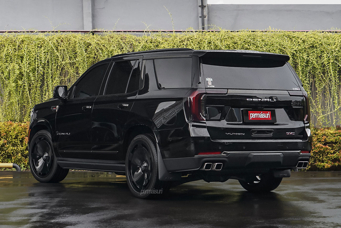 Forgiato RA-Blank with GMC Yukon Denali