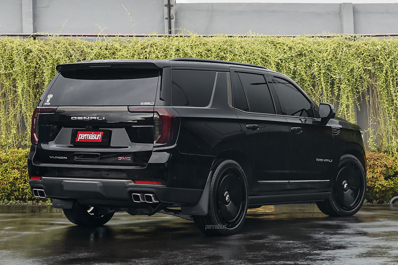 Forgiato RA-Blank with GMC Yukon Denali
