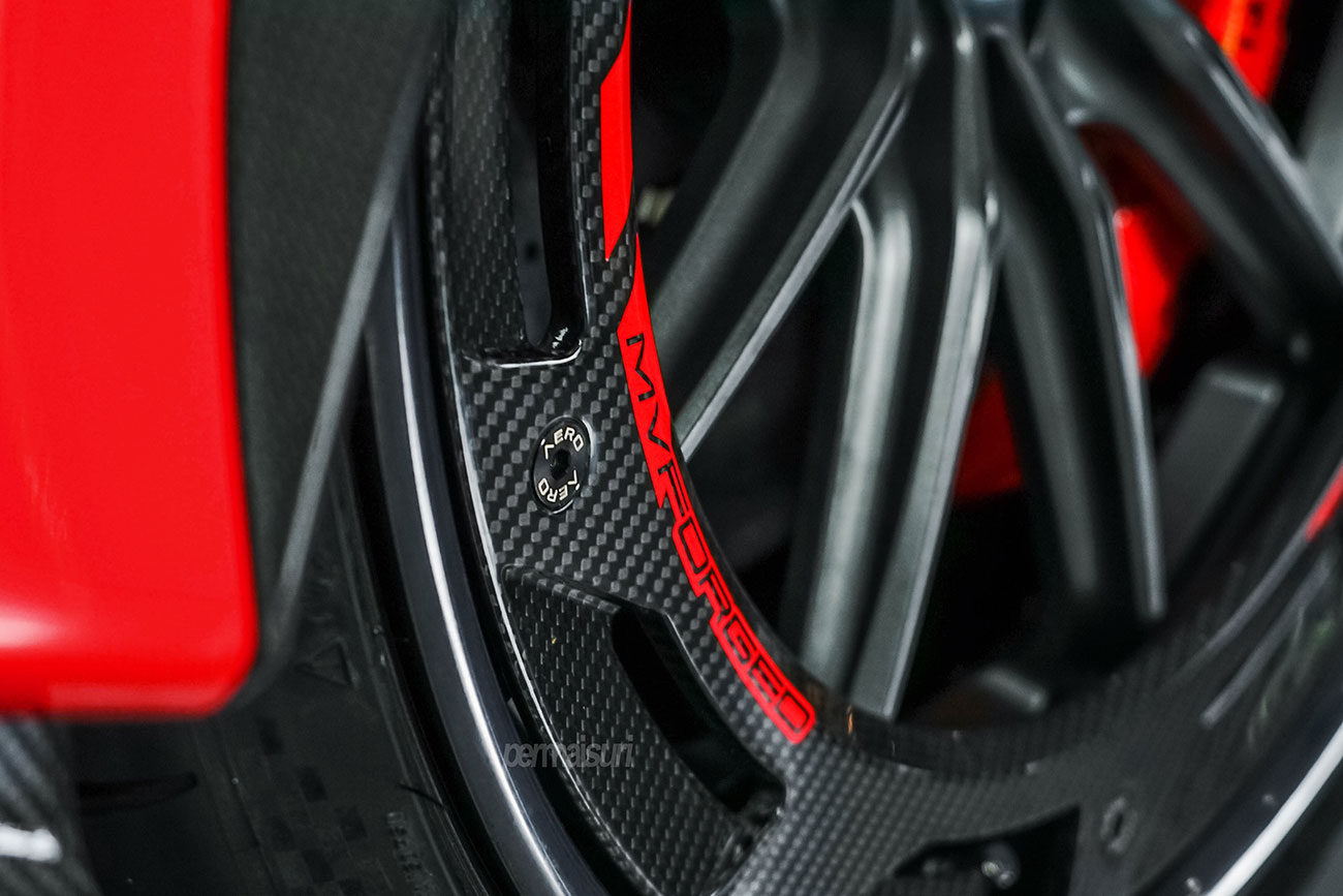 MV Forged AR100 with Ferrari SF90