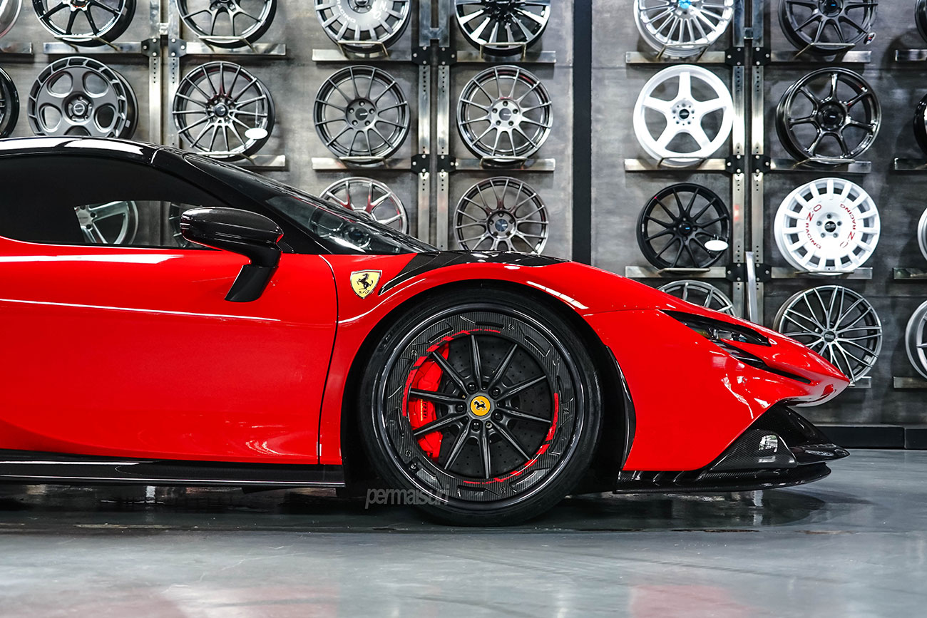 MV Forged AR100 with Ferrari SF90