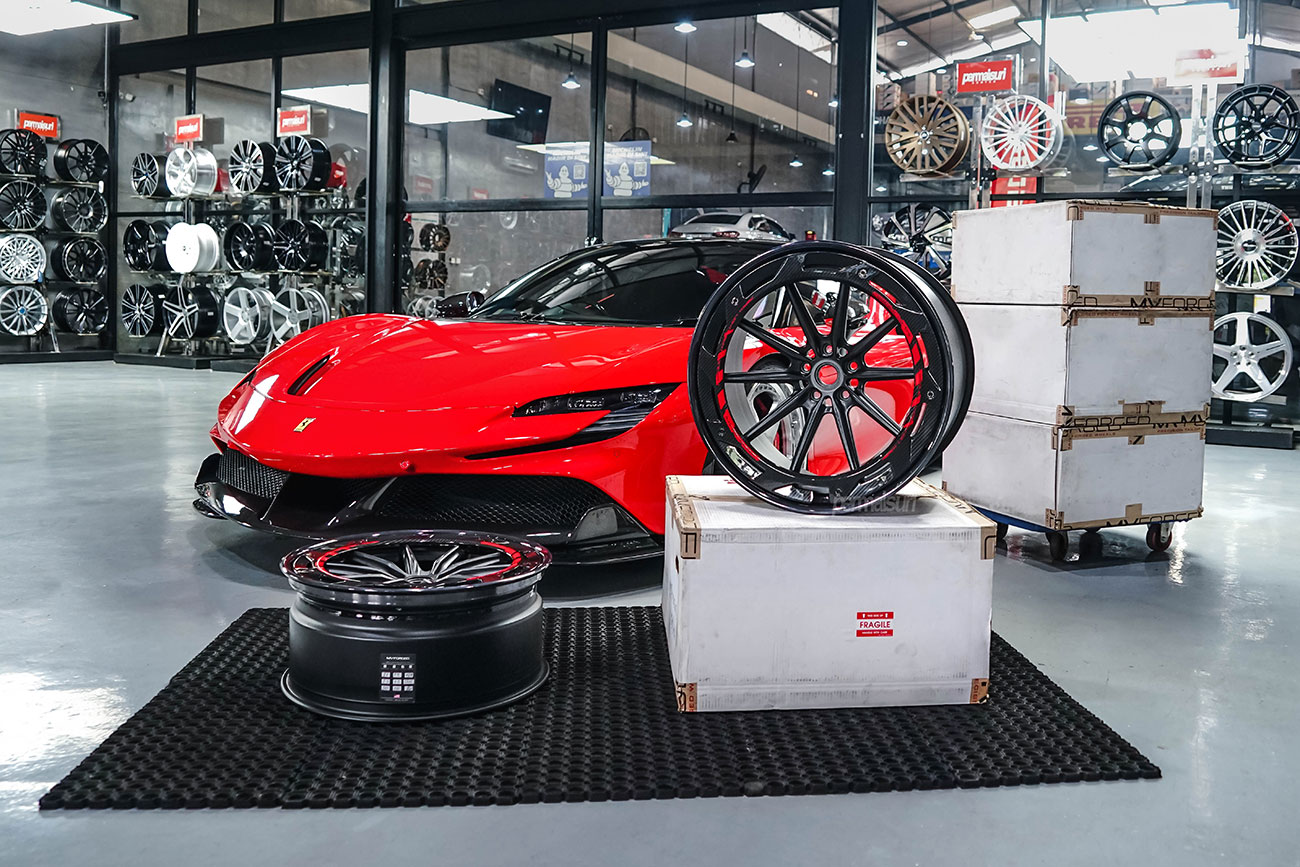 MV Forged AR100 with Ferrari SF90