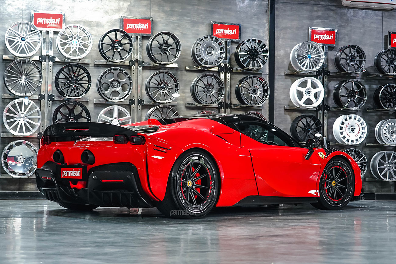 MV Forged AR100 with Ferrari SF90