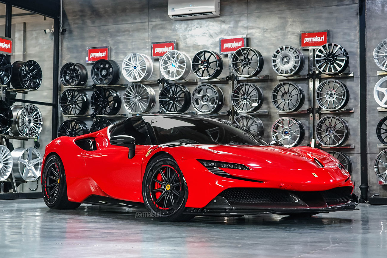 MV Forged AR100 with Ferrari SF90