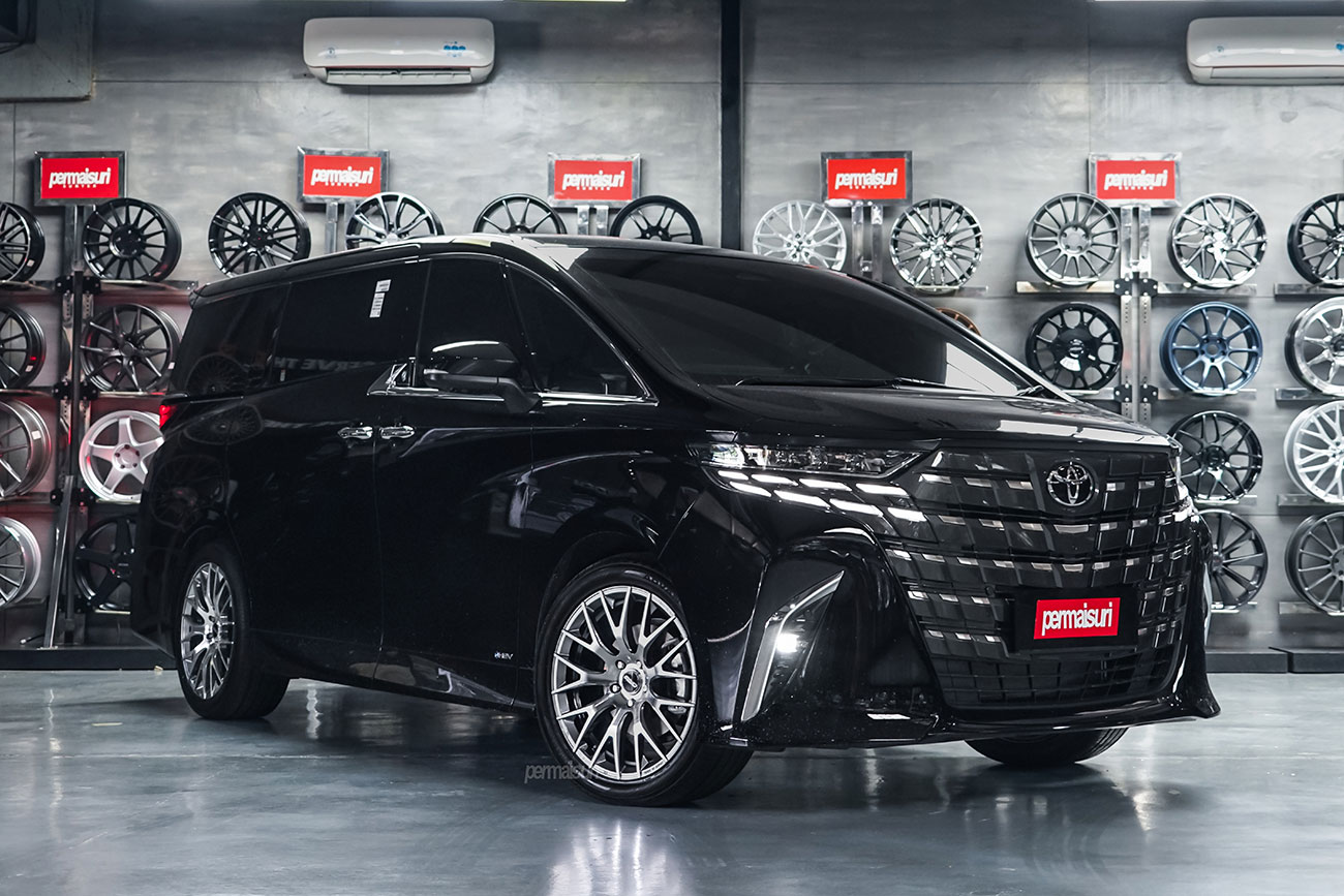 Rays Homura 2X9R with Toyota Alphard