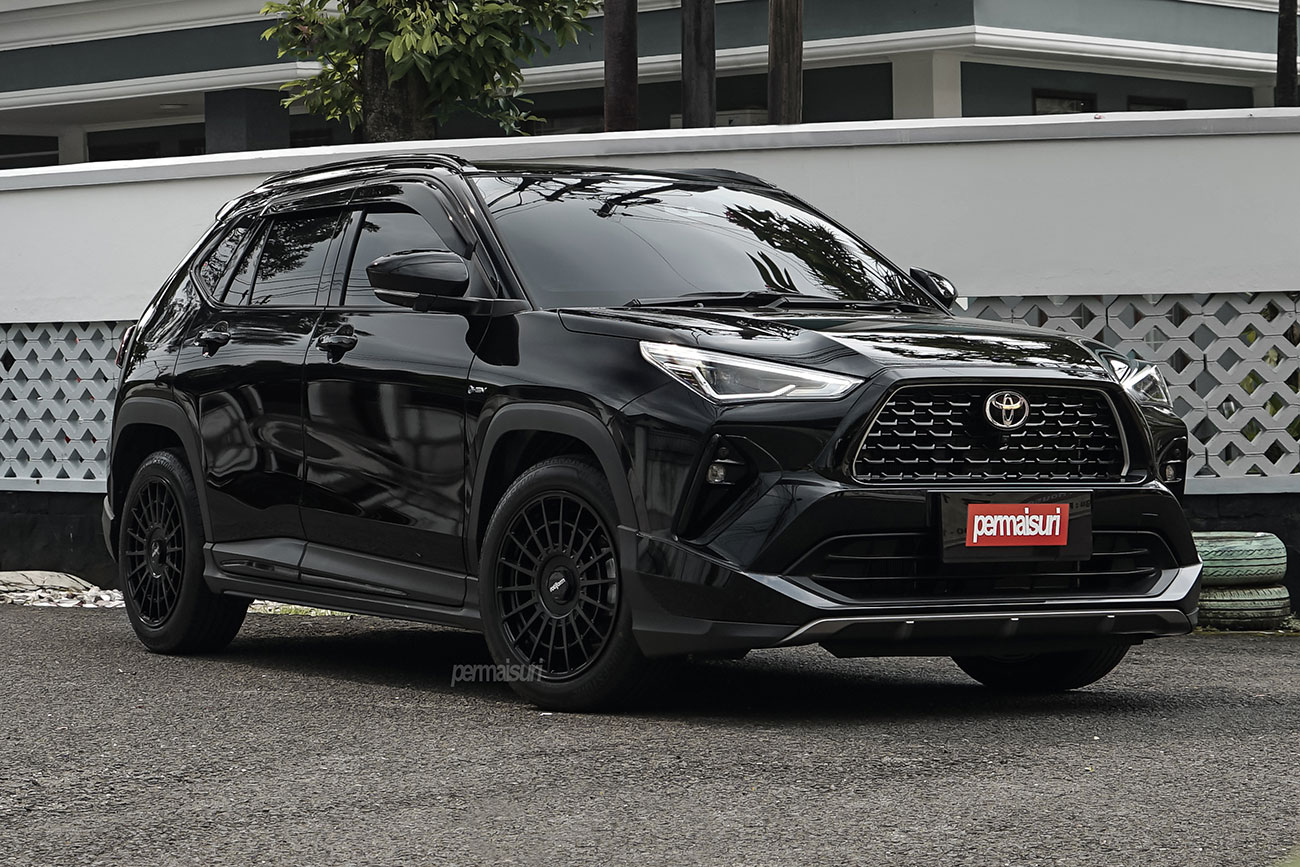 Rotiform LAS-R with Toyota Yaris