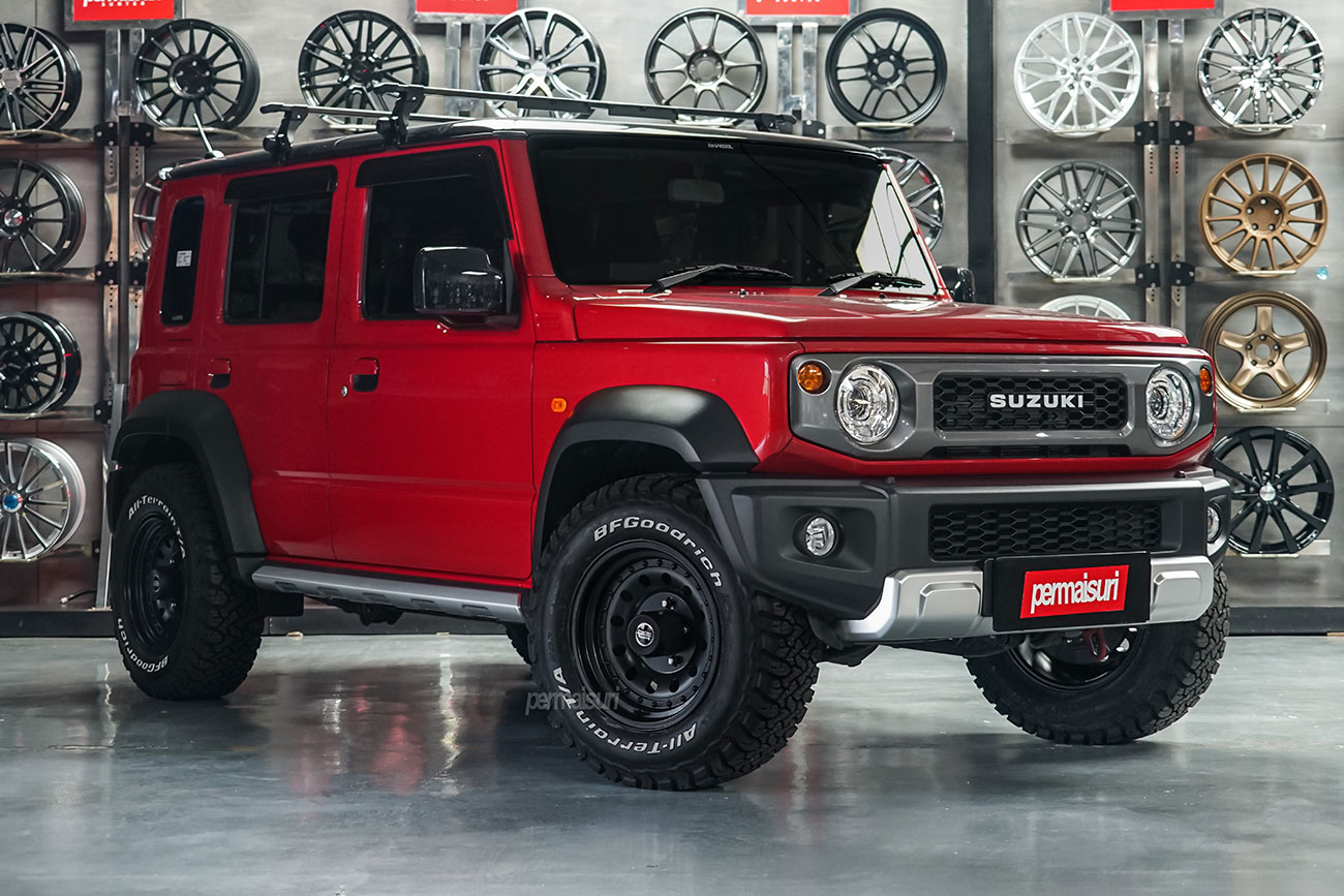 American Racing Outlaw II with Suzuki Jimny