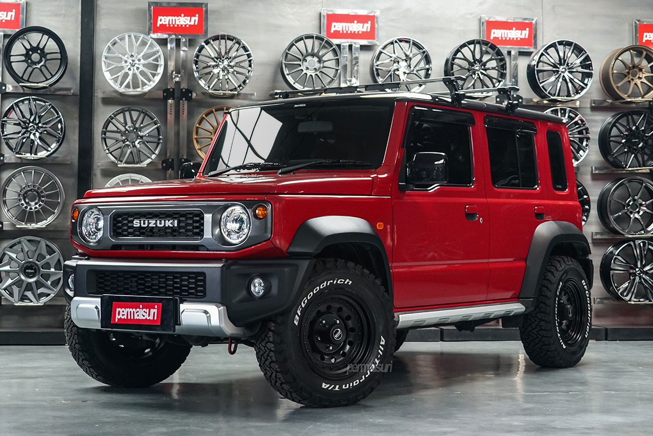 American Racing Outlaw II with Suzuki Jimny