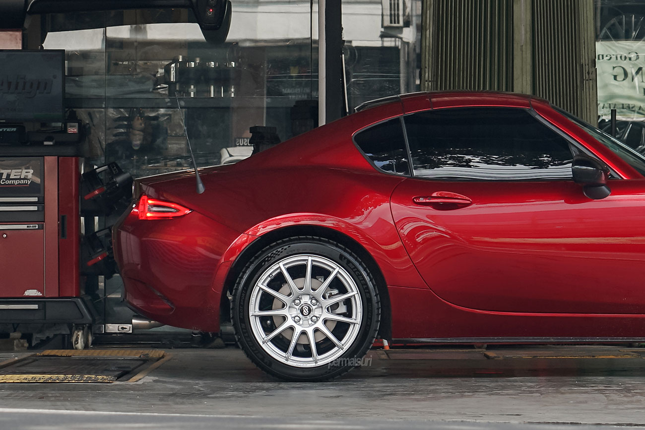 Enkei SC22 with Mazda MX5