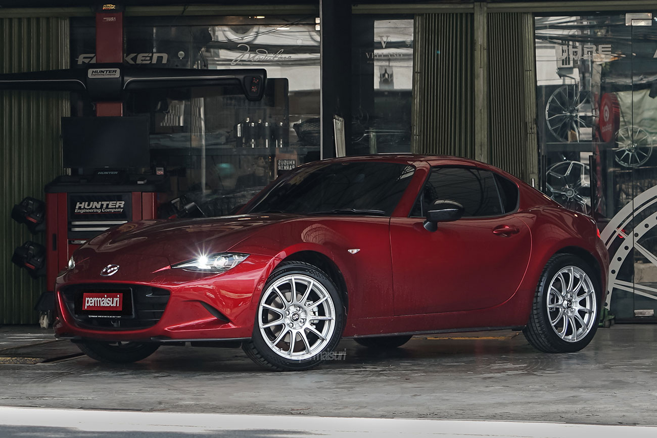 Enkei SC22 with Mazda MX5