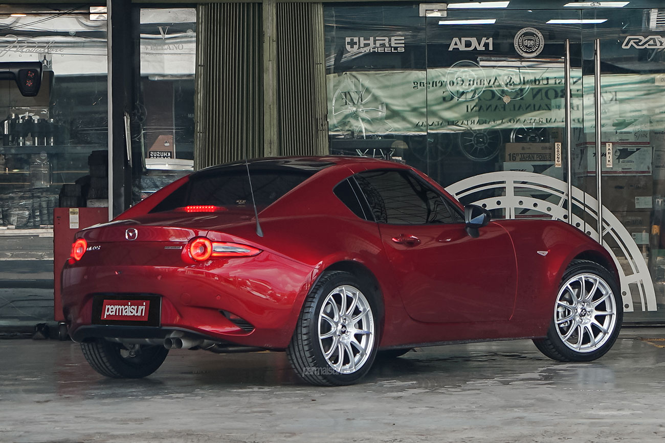 Enkei SC22 with Mazda MX5