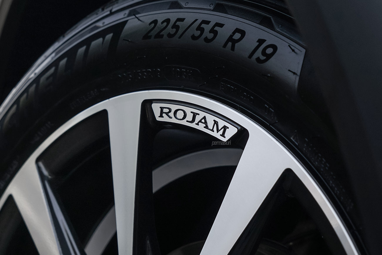 ROJAM Slave with Geely  EX5