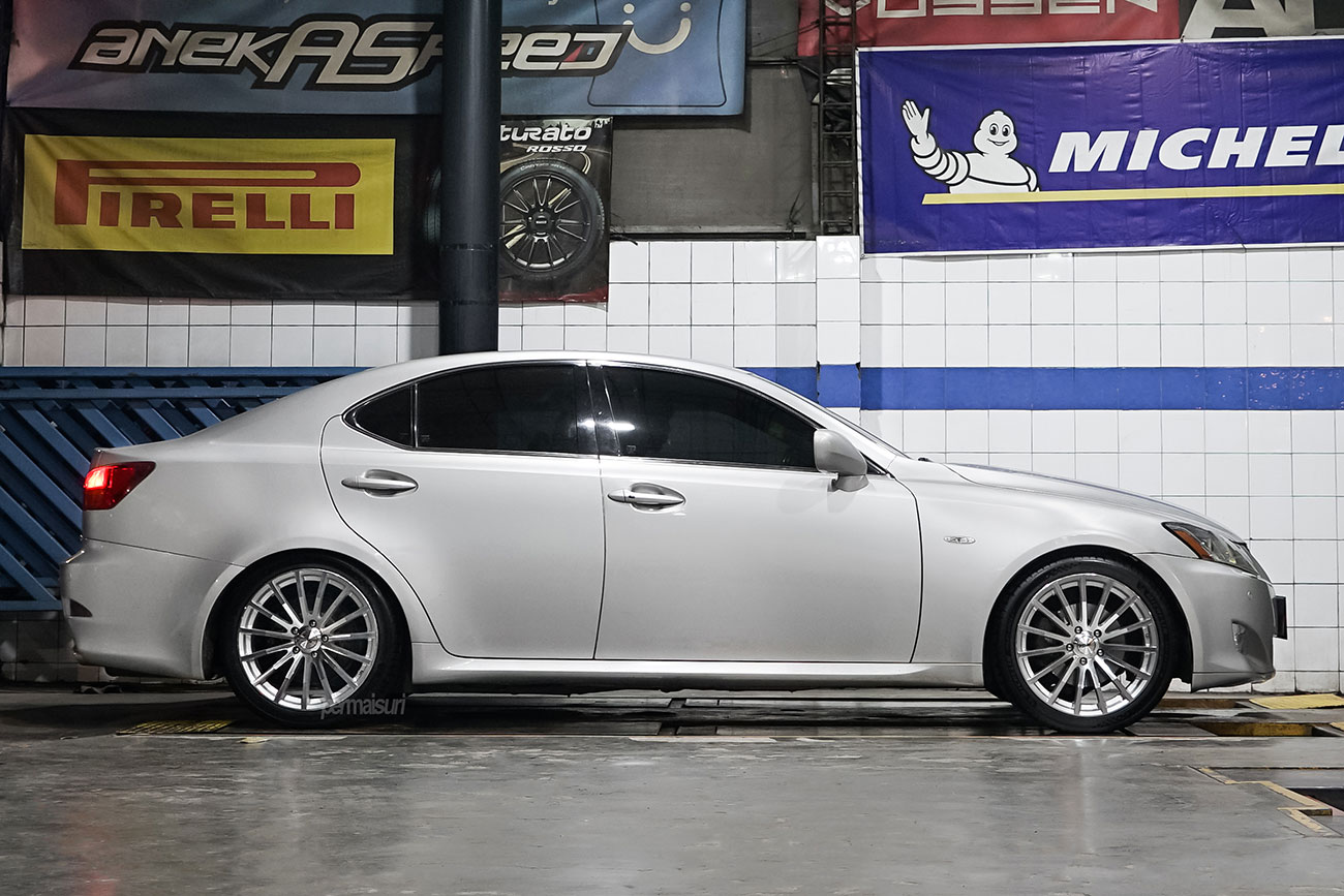 TSW Mallory with Lexus IS300