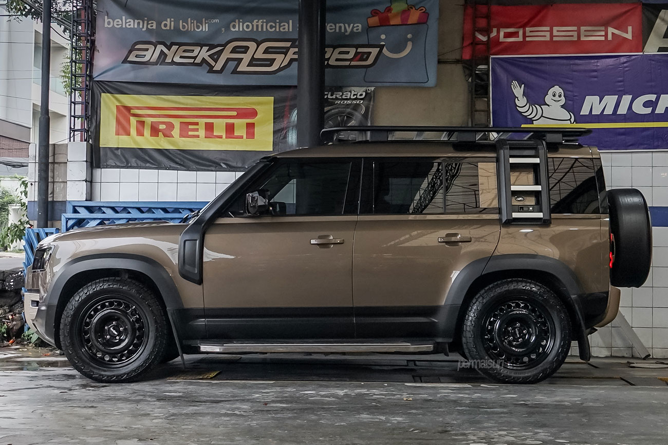 Rotiform STL with Land Rover Defender L663