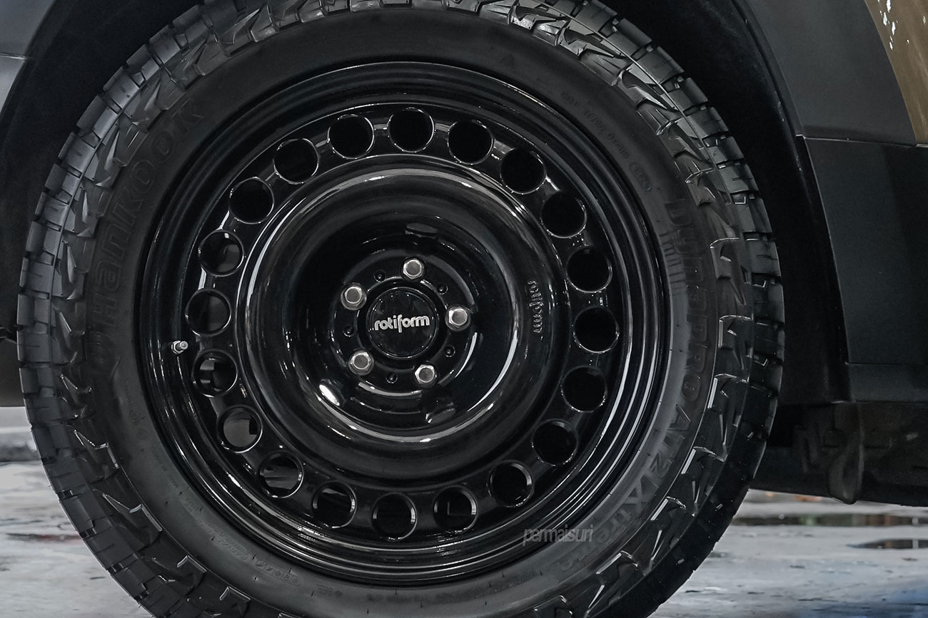 Rotiform STL with Land Rover Defender L663