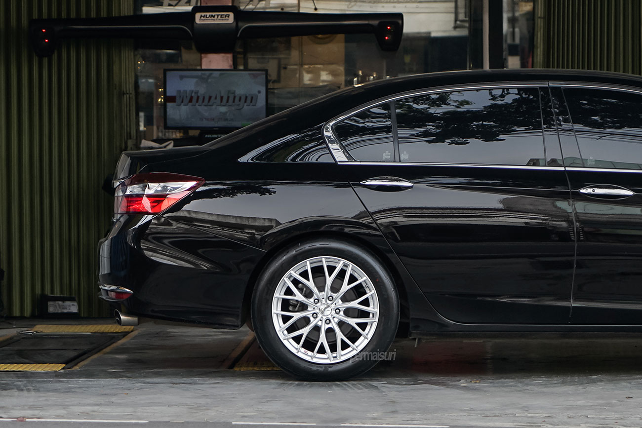 Weds Leonis MX with Honda Accord