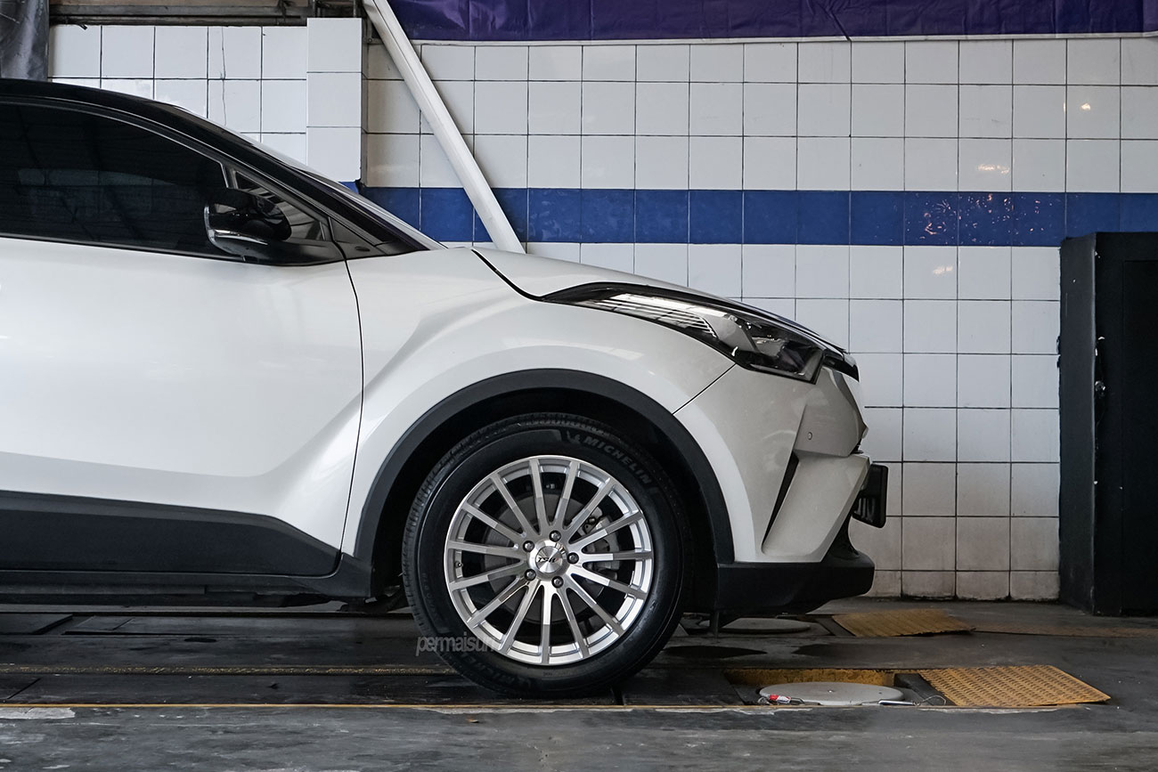 TSW Mallory with Toyota CHR