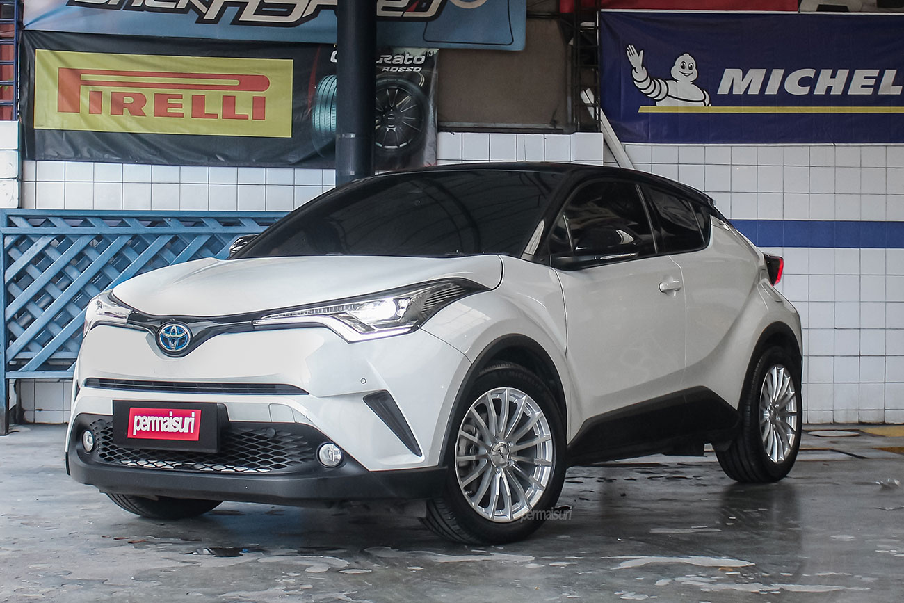 TSW Mallory with Toyota CHR