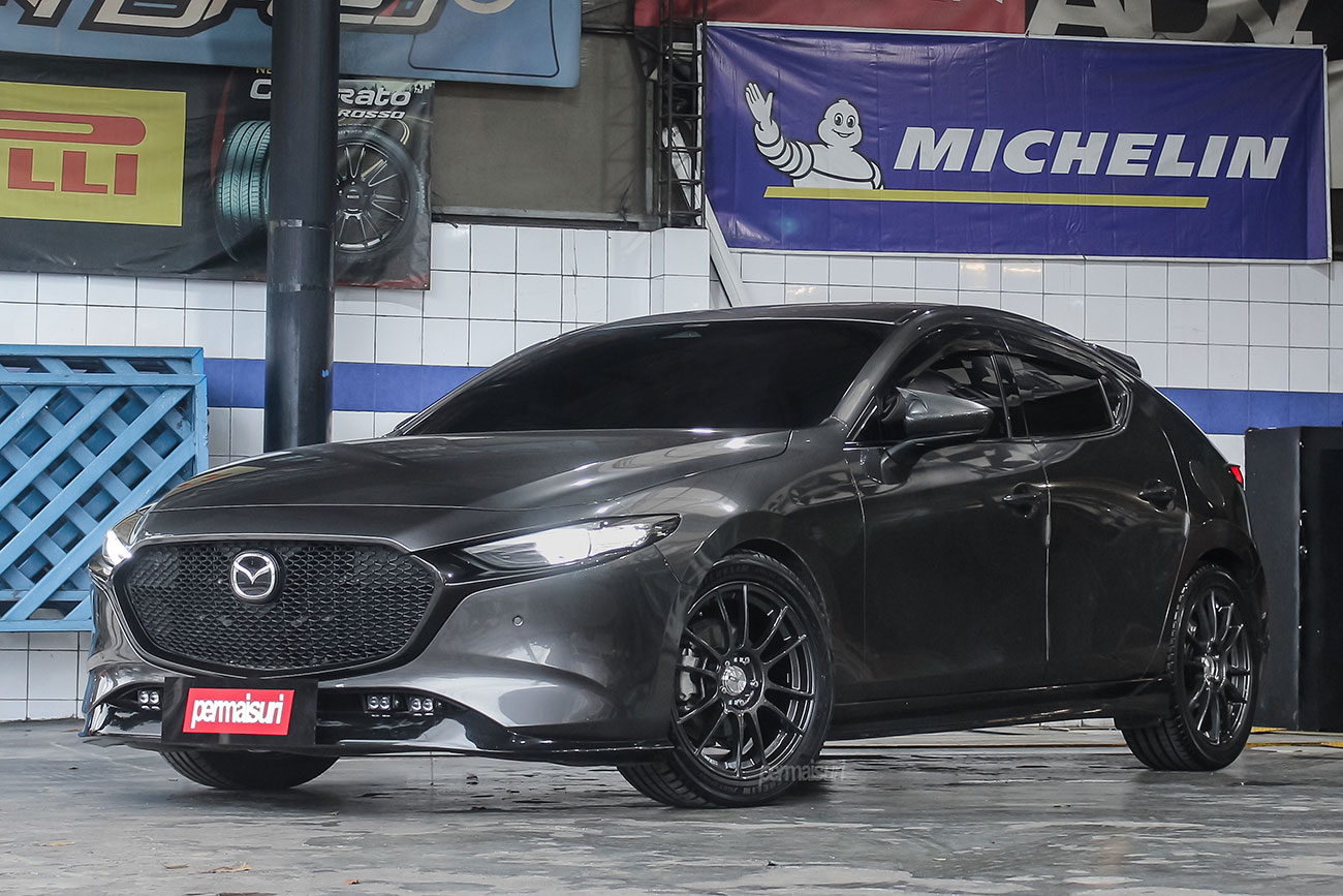 SSR GTX04 with Mazda 3