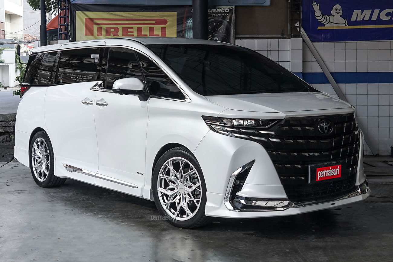 Facewheels FW1047 with Toyota Alphard