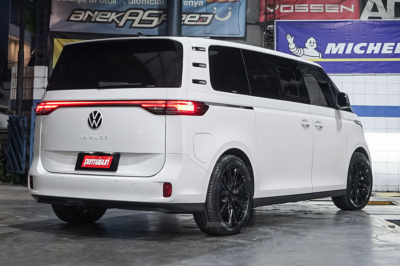 TSW Pescara with Volkswagen ID.Buzz