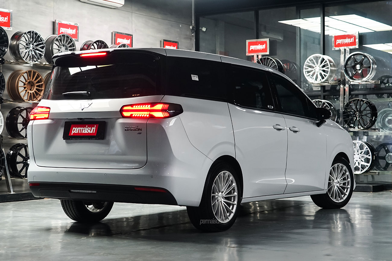 OHM Proton with Wuling Cortez Darion