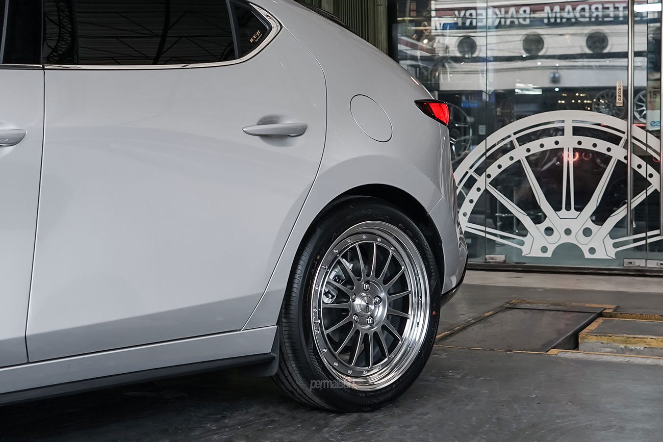 SSR TF1 with Mazda 3