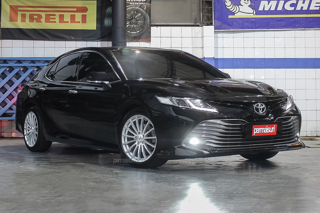 TSW Mallory 5 with Toyota Camry