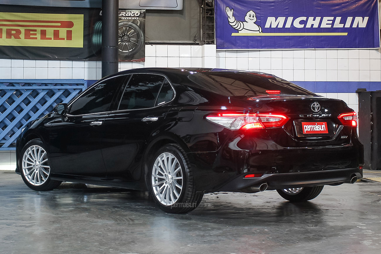 TSW Mallory 5 with Toyota Camry