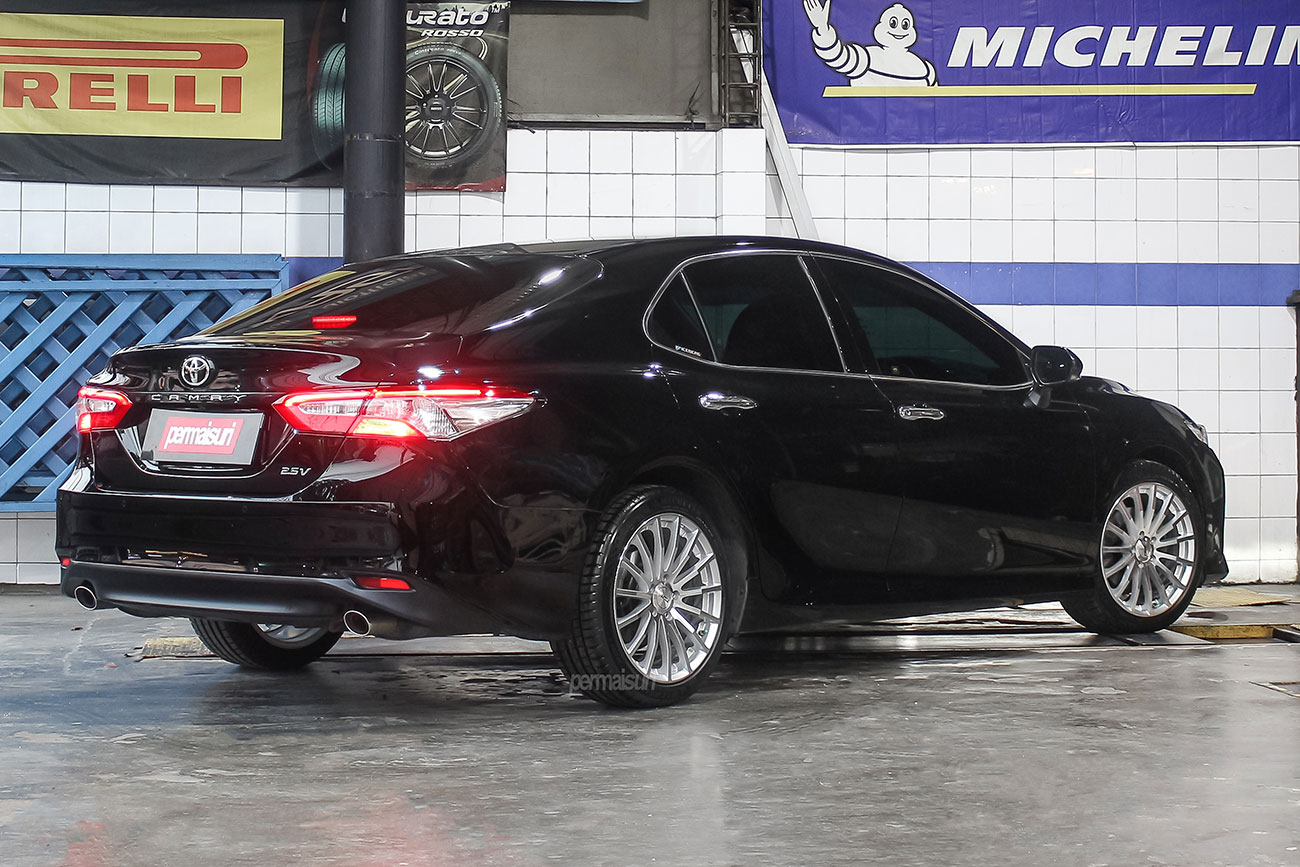 TSW Mallory 5 with Toyota Camry