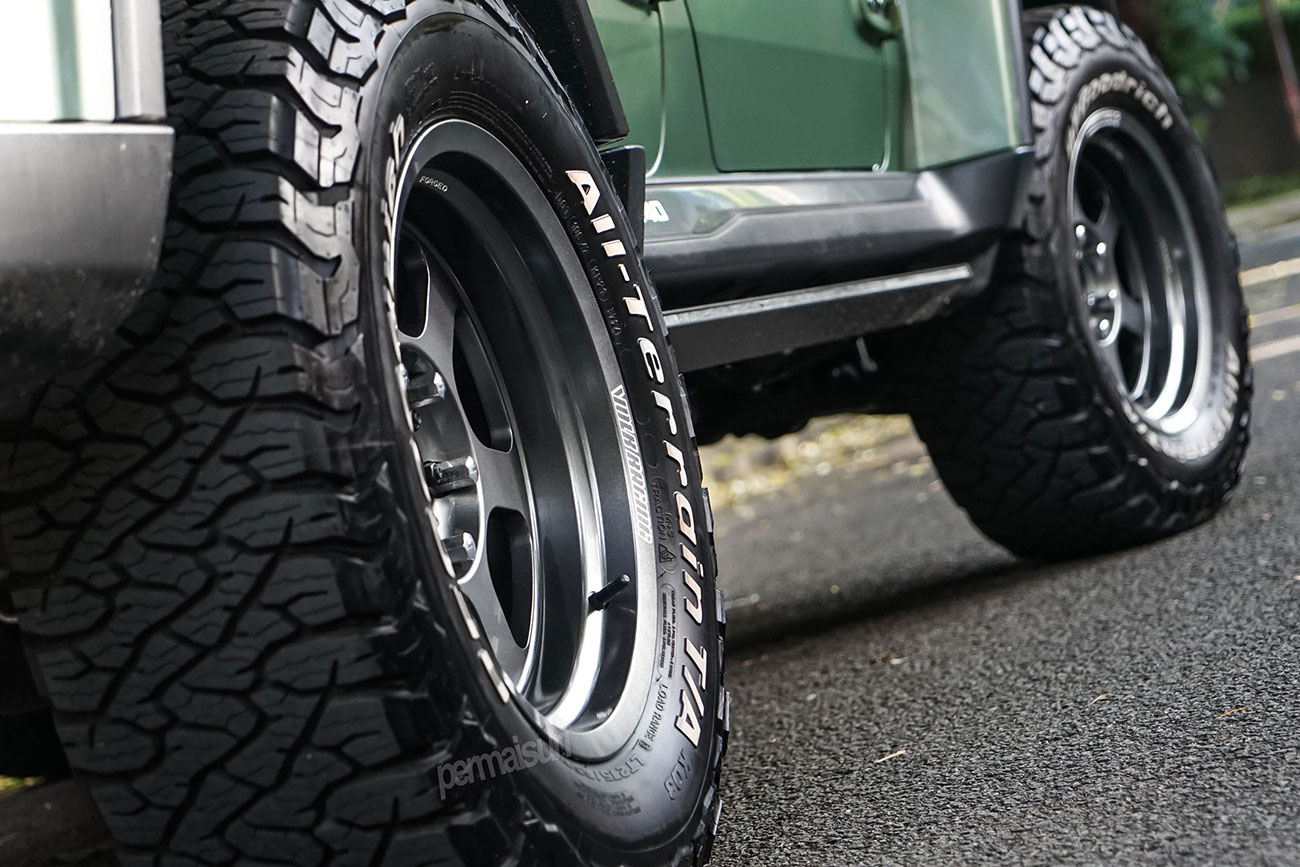 Rays Volk Racing TE37XT M-Spec with BAIC BJ40 Plus