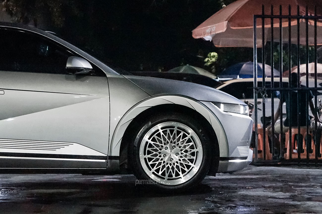 SRC SR04 with Hyundai Ioniq 5