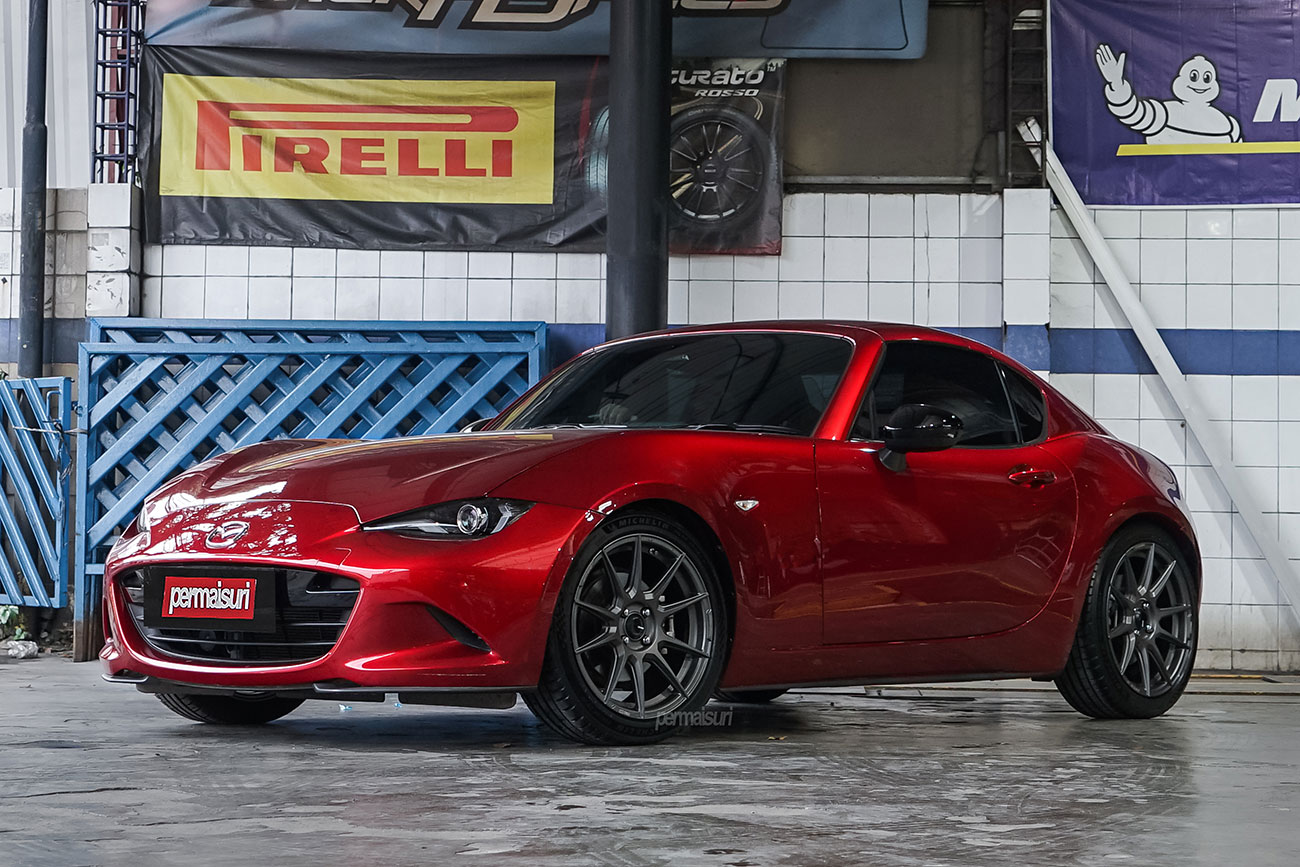 Enkei SC46 with Mazda MX-5