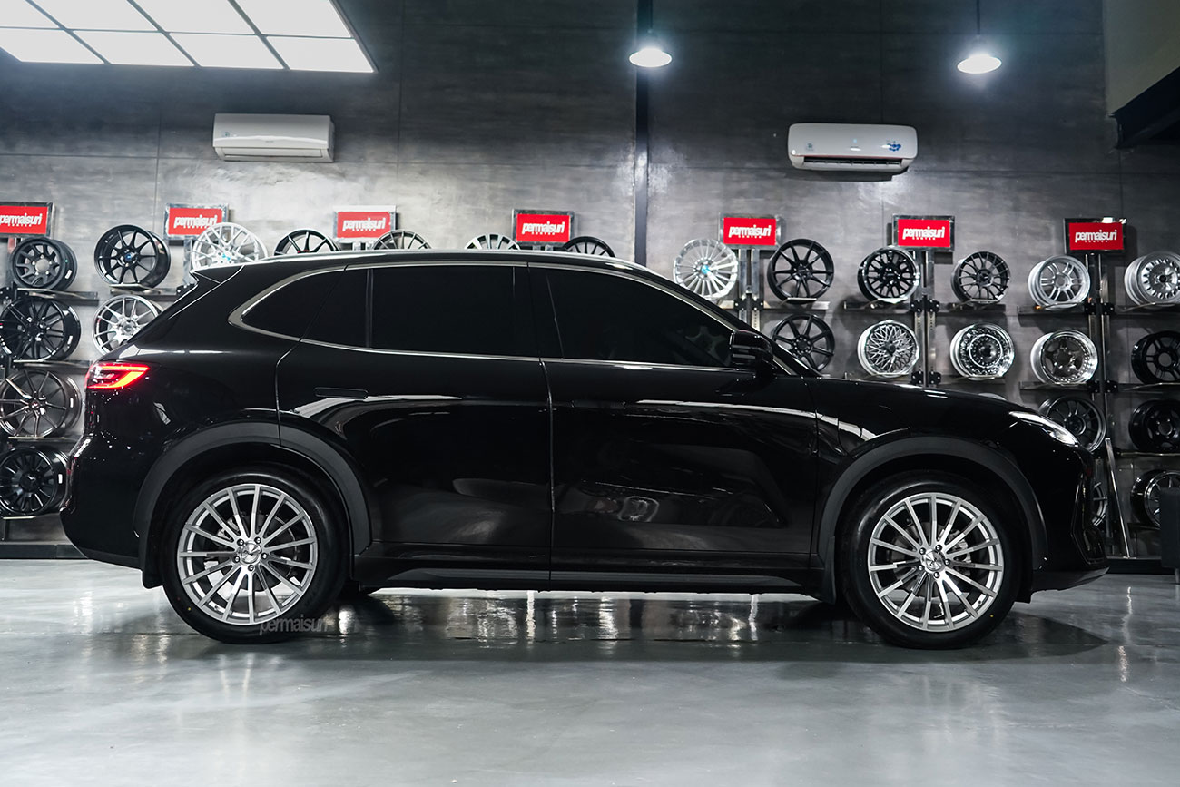 TSW Mallory 5 with Geely EX5