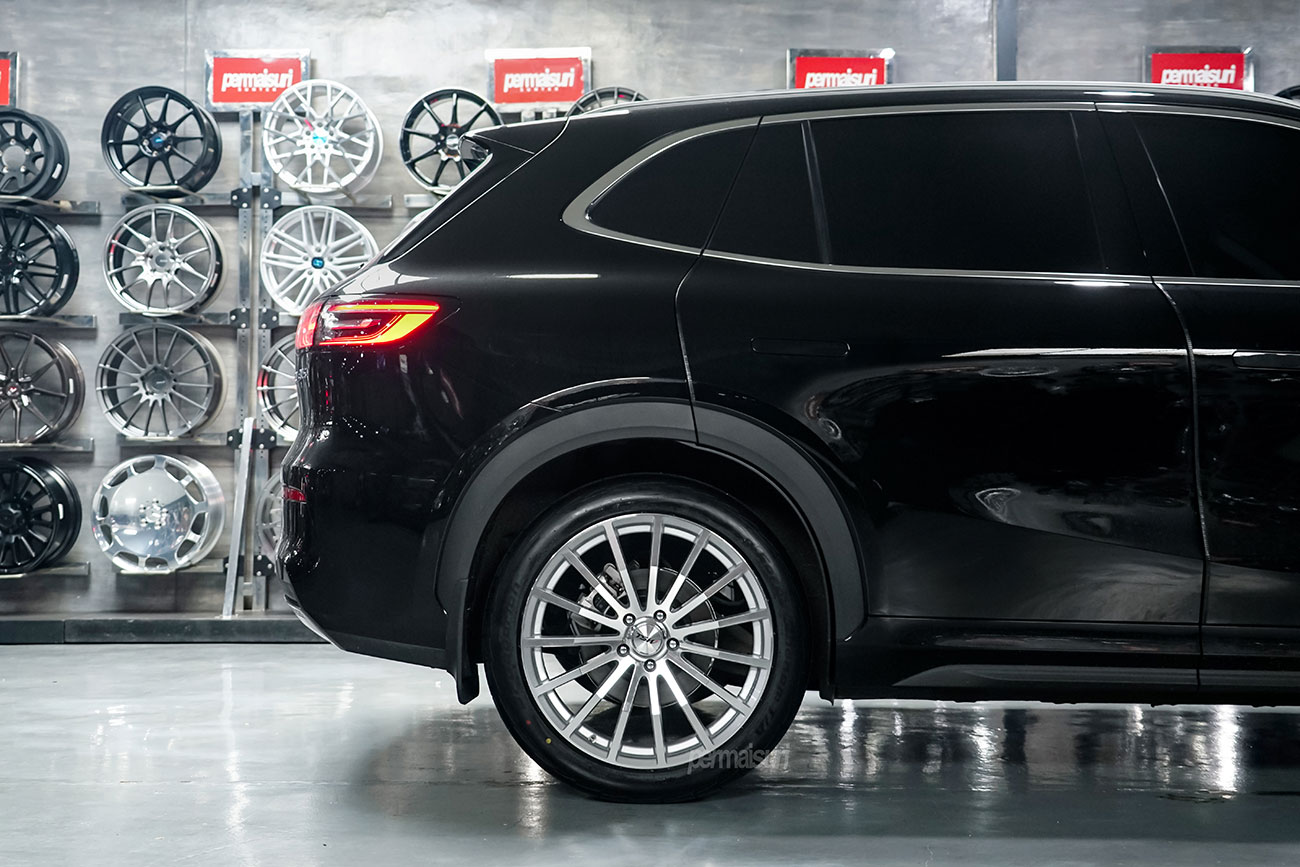 TSW Mallory 5 with Geely EX5
