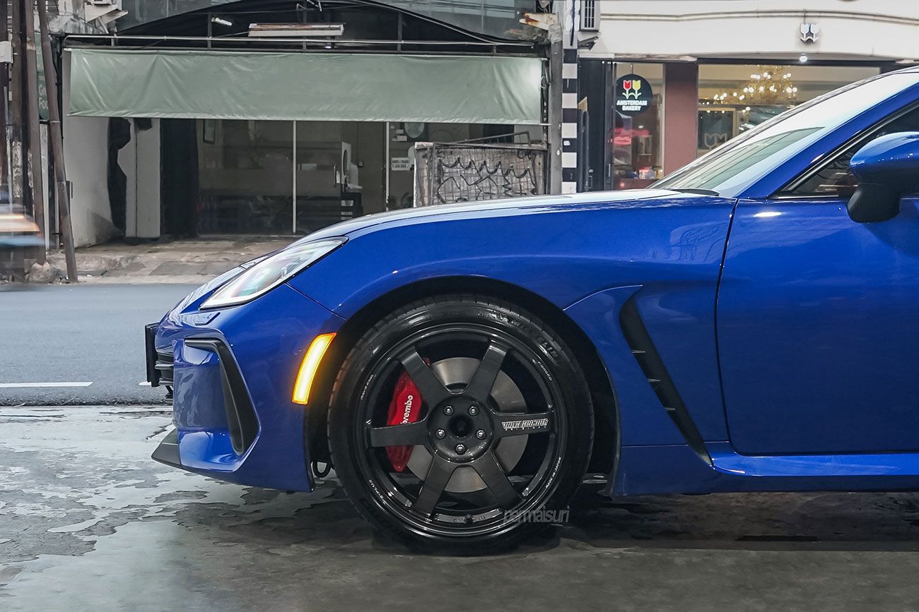 Rays Volk racing TE37 Saga S-Plus with Subaru BRZ