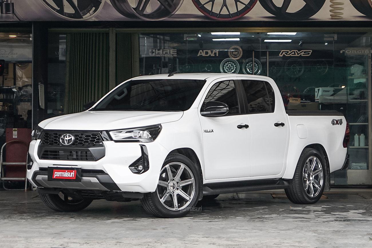 KMC Revert with Toyota Hilux