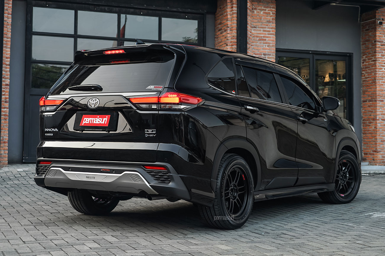 Enkei RPF1 with Toyota Innova Zenix