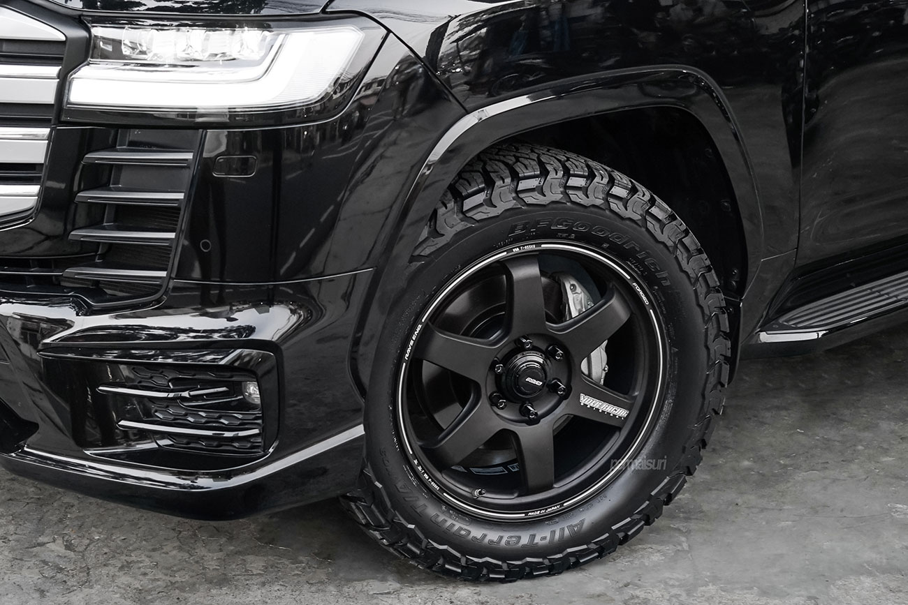 Rays Volk Racing TE37 Ultra X with Toyota Land Cruiser J300