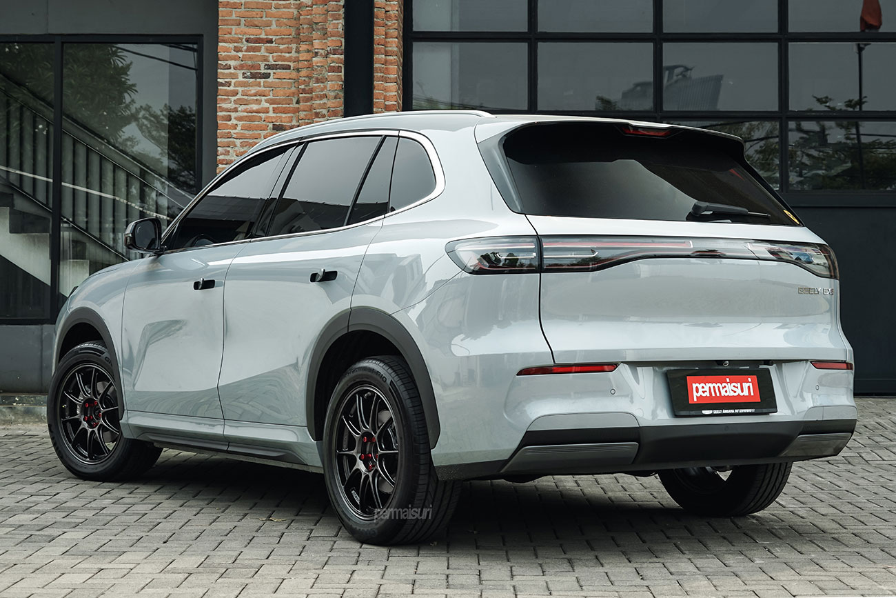 WedsSport TC-105X with Geely EX5