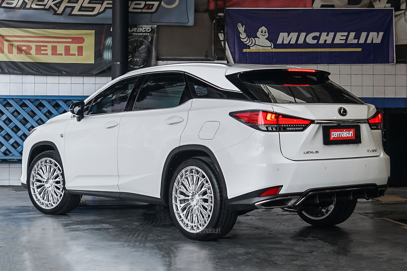 305Forged UF325 with Lexus RX300