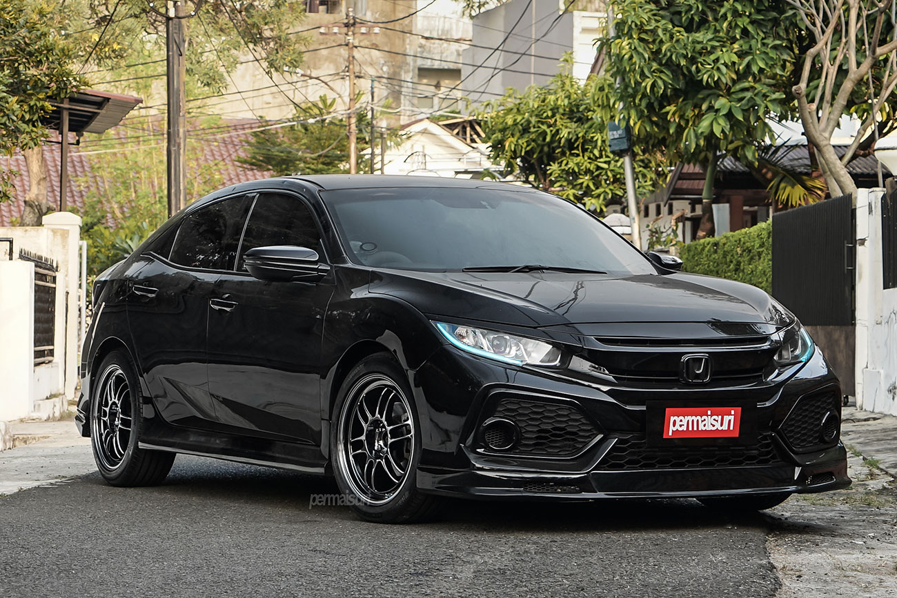Enkei RPF1 with Honda Civic