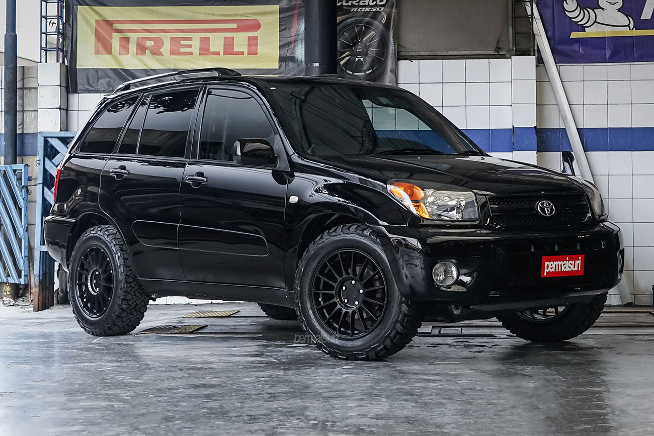 Toyota RAV4 with TSW Paddock 