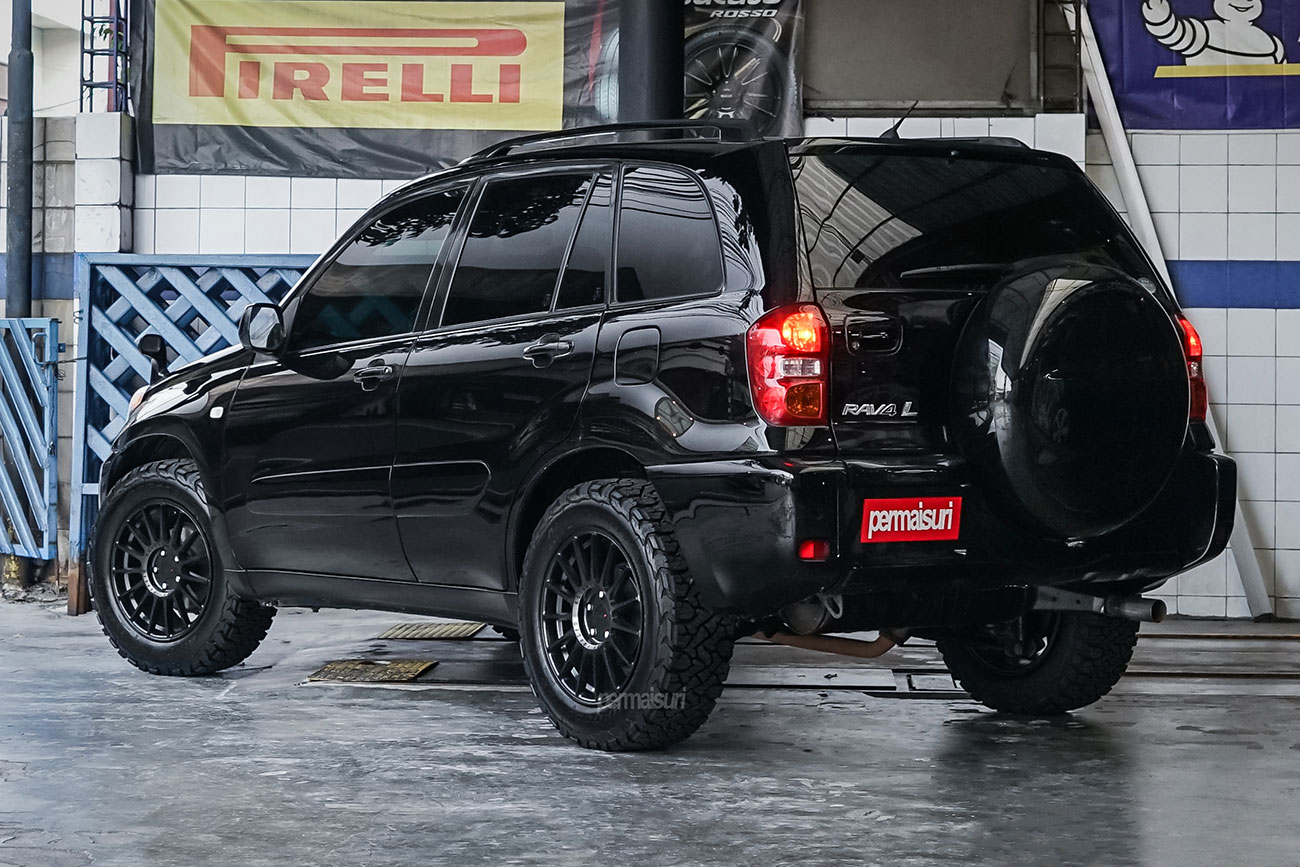 Toyota RAV4 with TSW Paddock 