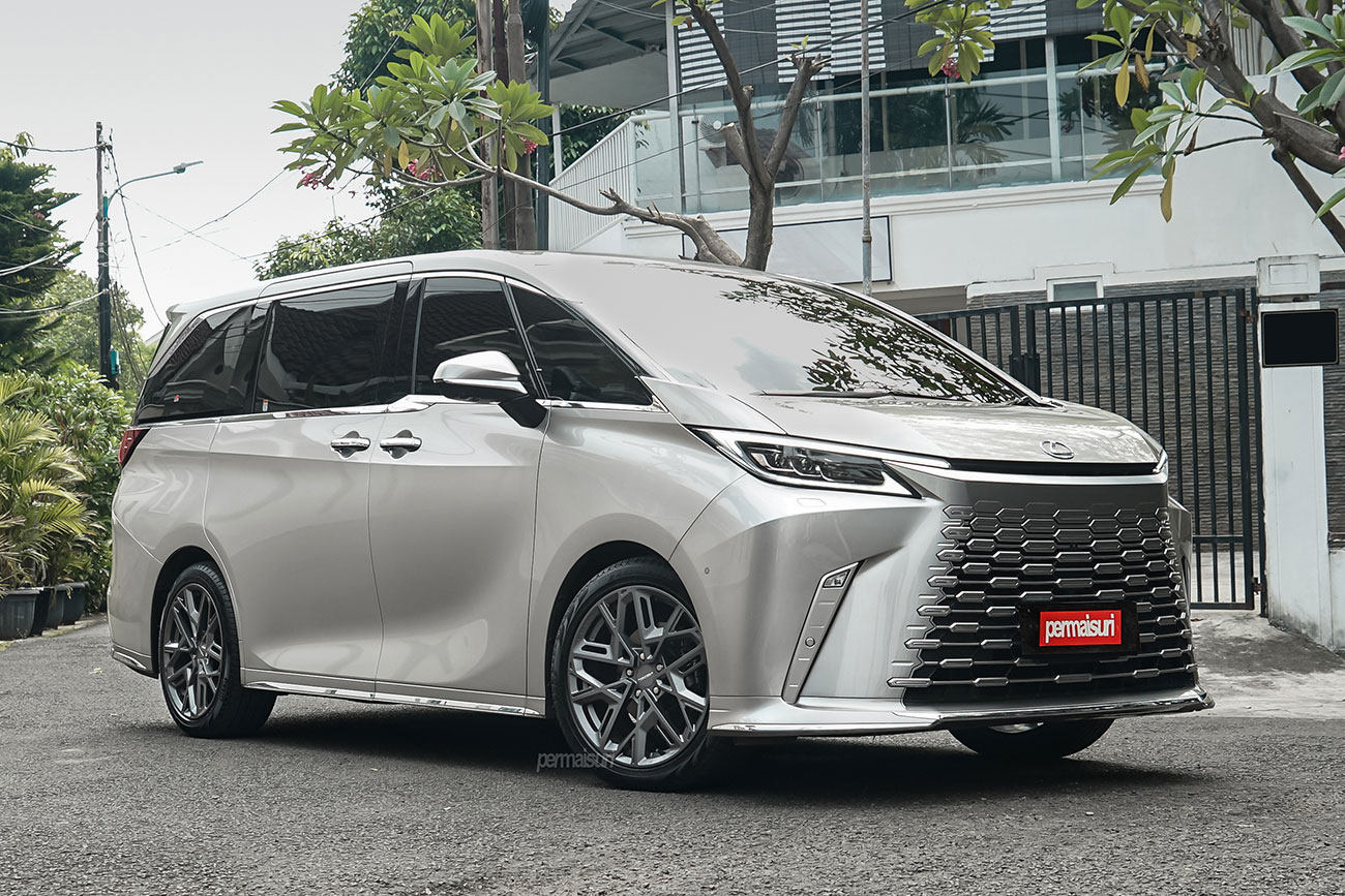 Facewheels FW1035 with Lexus LM350h 